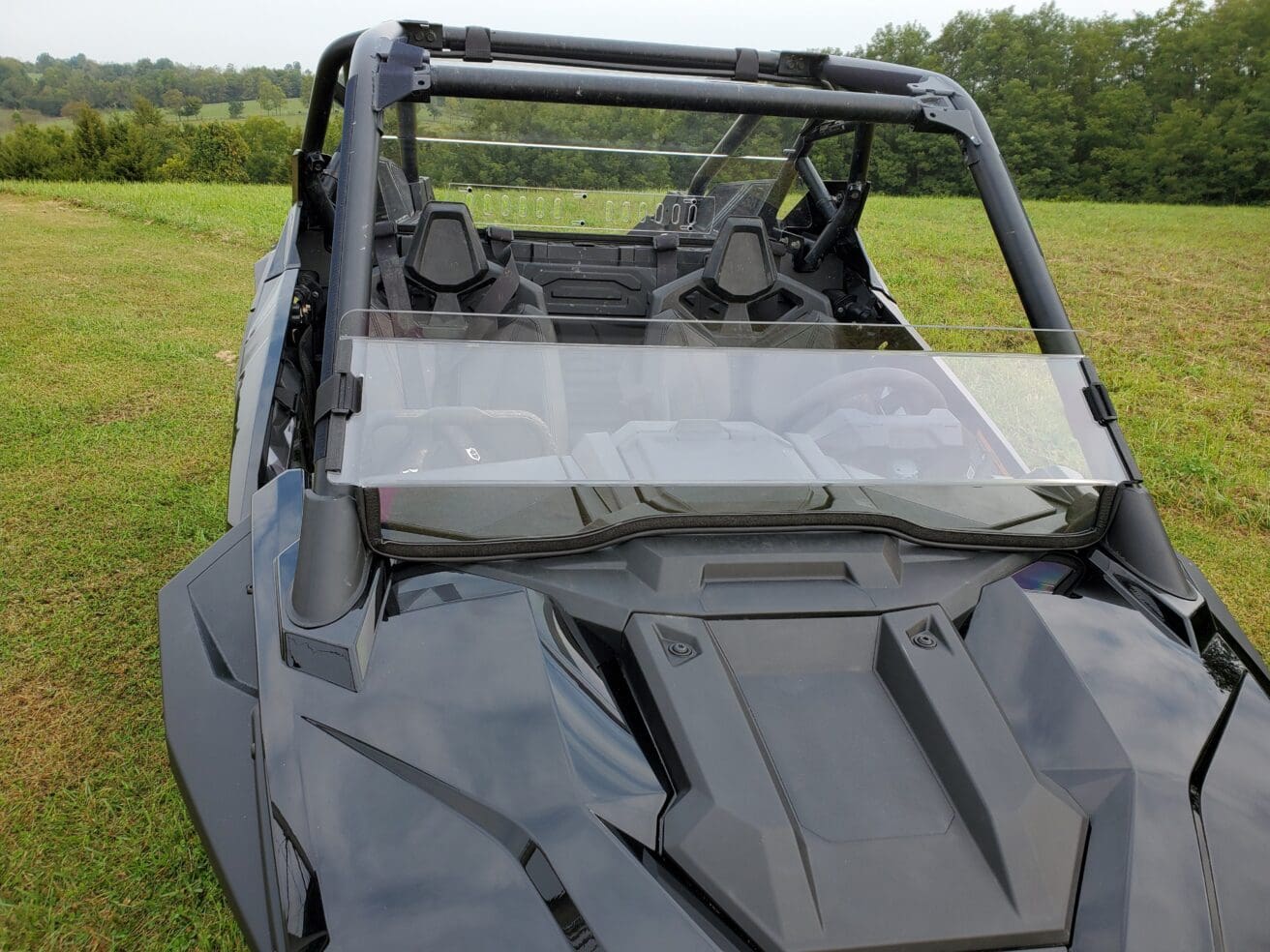 A close up of the back windshield on a vehicle