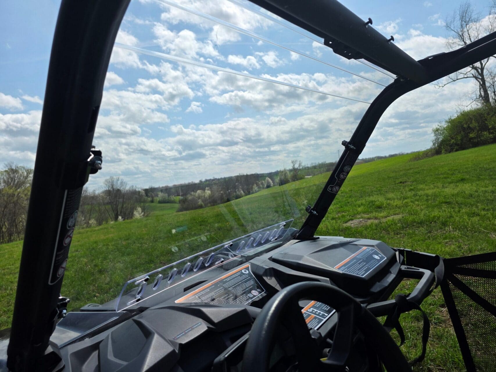 2021+ Can-Am Commander - 1-Piece, Front Windshield - Image 4