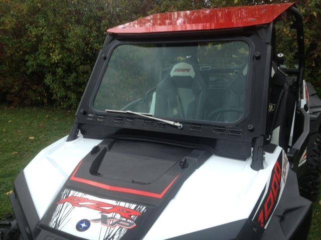 RZR XP1000 and 2015-21 RZR 900, 2016-18 RZR-S 1000 Laminated Safety Glass Windshield with Wiper