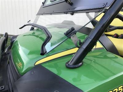 John Deere Gator 625i and 825i Laminated Glass Windshield - Image 3