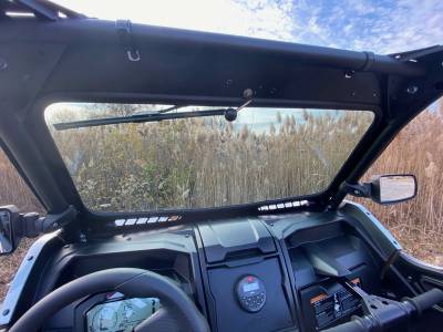 Teryx KRX 1000 Laminated Glass Windshield with vents (DOT Rated) - Image 6