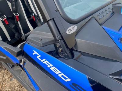 RZR Turbo S Laminated Glass Windshield with hand wiper - Image 7