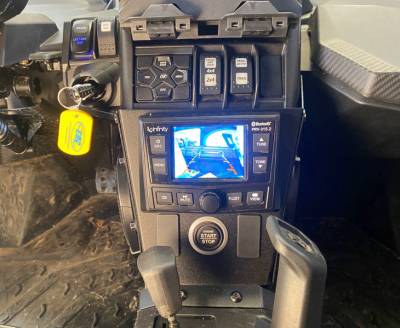 Can-Am X3 In-Dash Back Up Camera Monitor and Stereo Kit - Image 6