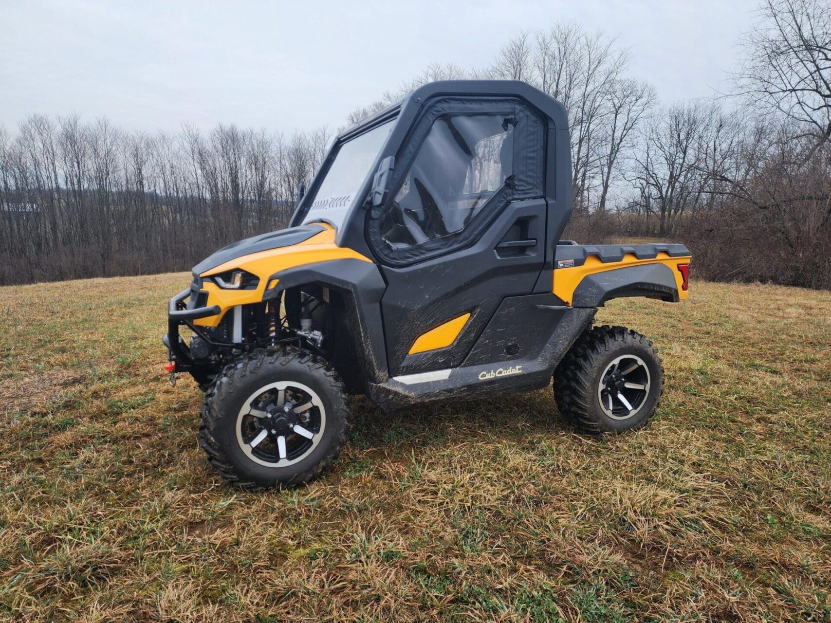 Cub Cadet Challenger MX550/750 Upper Doors with Steel Frame (ONLY FITS MX MODELS WITH MOLDED PLASTIC FRAME) - Image 3