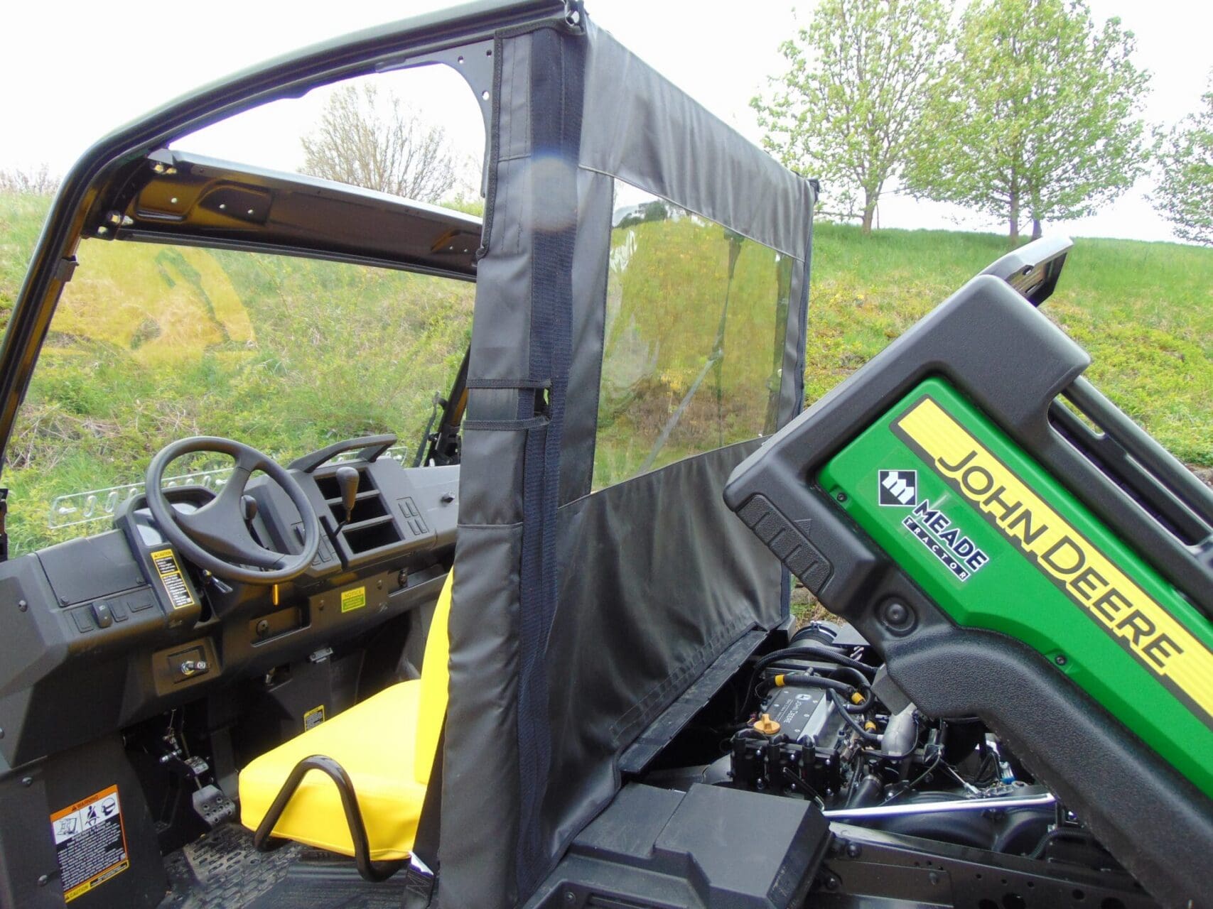 John Deere Gator 835/865 - Soft Back Panel - Image 3