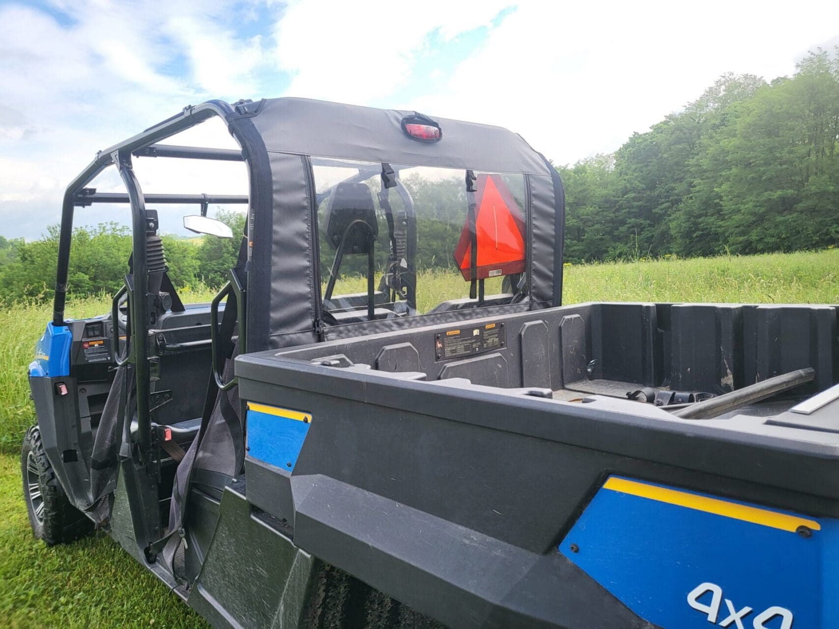 New Holland 850 Crew - Soft Back Panel